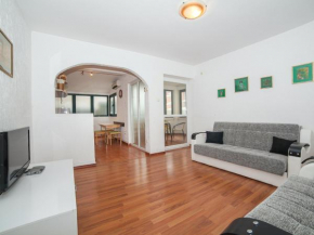 Apartment Mile